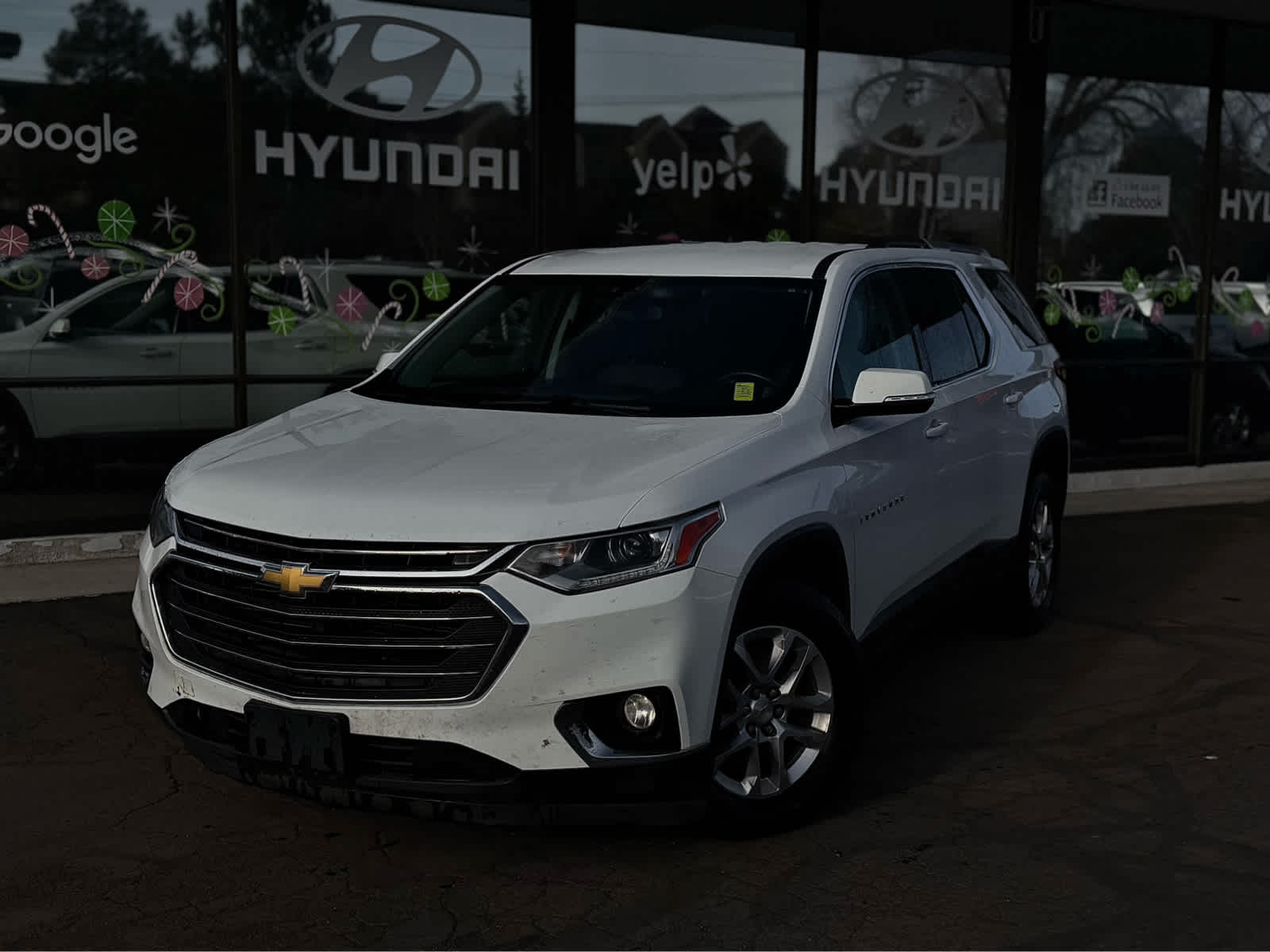 2018 Chevrolet Traverse LT Cloth