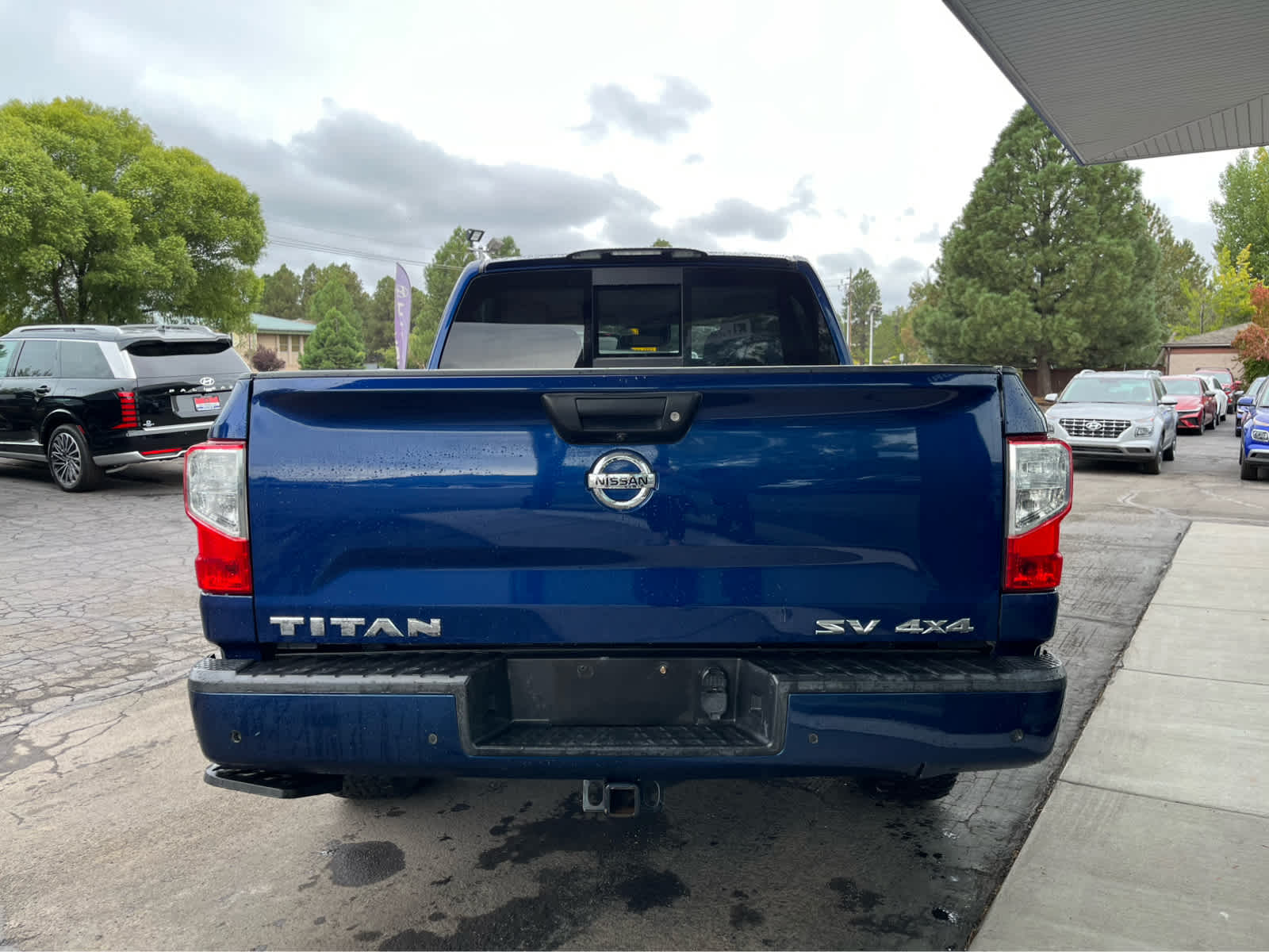 2020 Nissan Titan SV