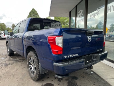 2020 Nissan Titan SV