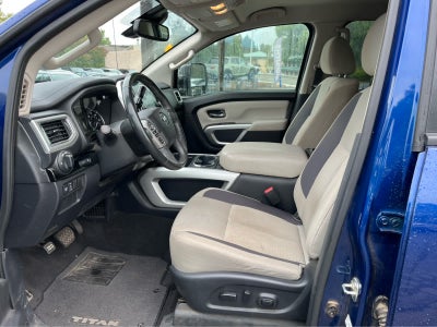 2020 Nissan Titan SV
