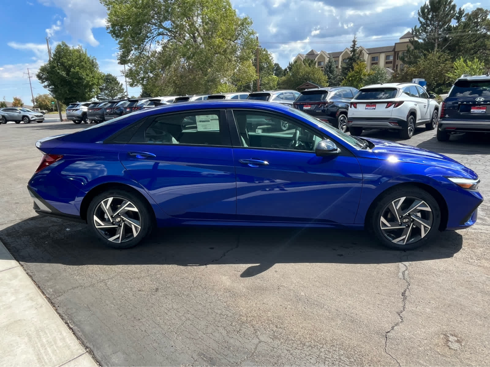 2025 Hyundai ELANTRA SEL Sport